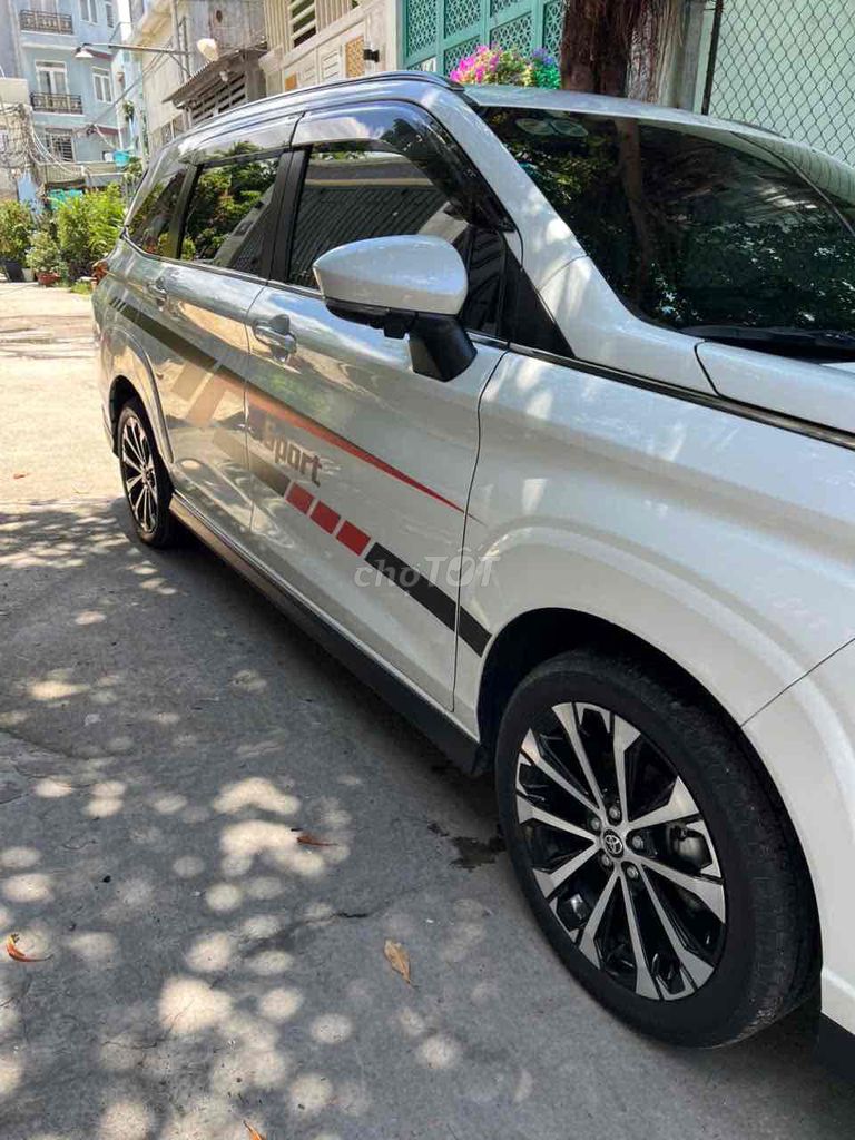 Toyota Veloz Cross 2022 - ảnh 3