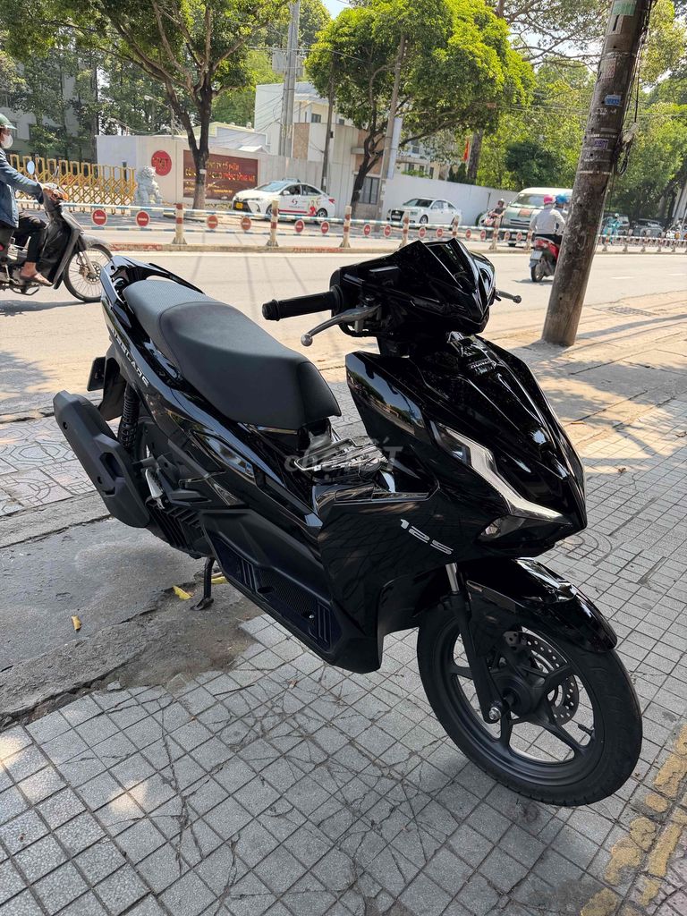 Honda Air Blade 2024 - ảnh 4