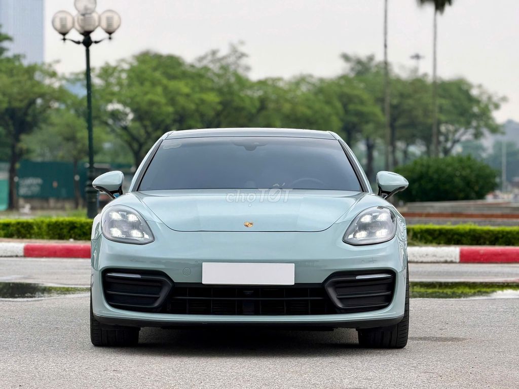 Porsche Panamera 3.0 V6 2018 - ảnh 1