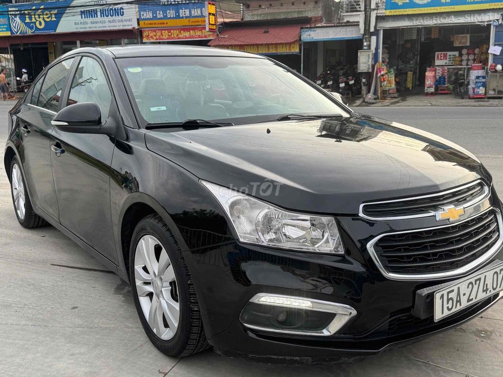 Chevrolet Cruze - ảnh 1