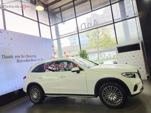 Mercedes-Benz 2025 - ảnh 3