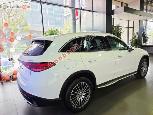 Mercedes-Benz 2025 - ảnh 4