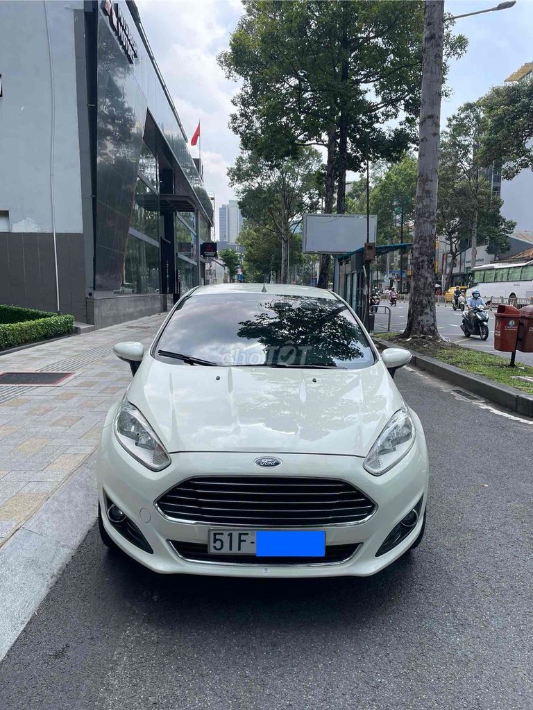 Ford Fiesta 2016 - ảnh 2