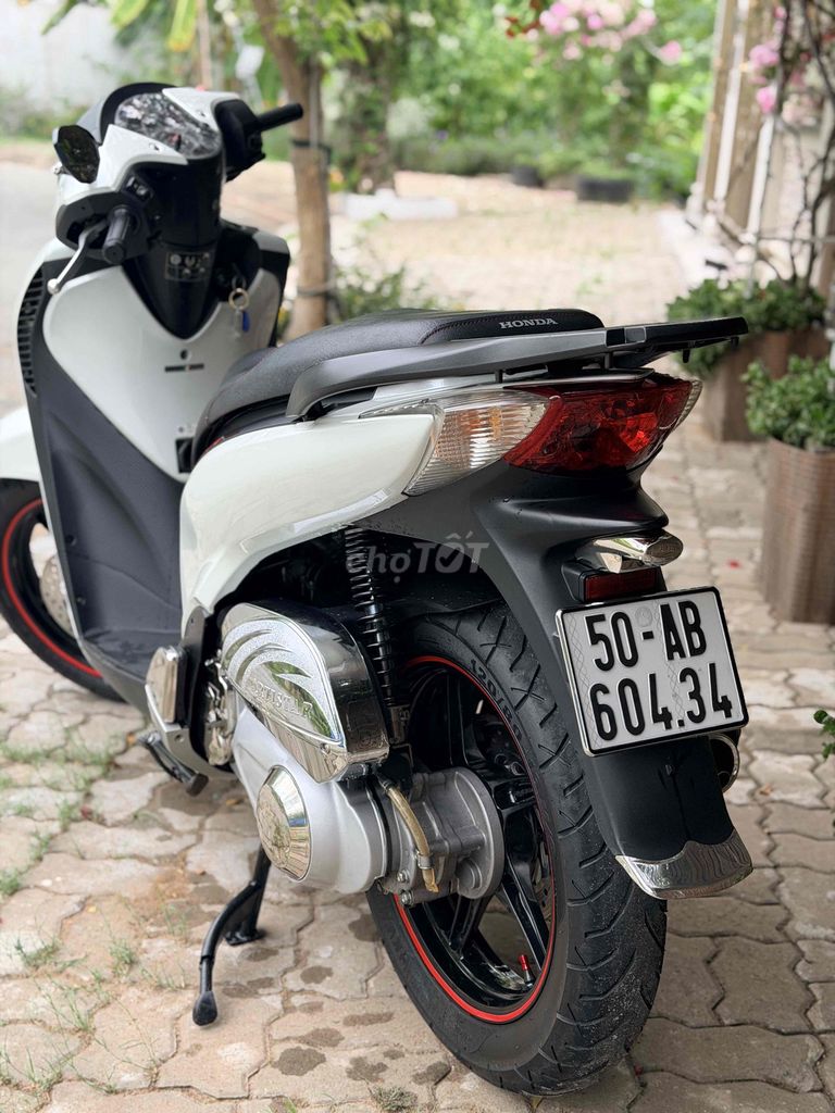 Honda SH 2011 - ảnh 3