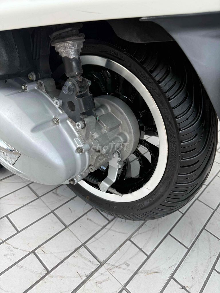 Piaggio Vespa 2021 - ảnh 4