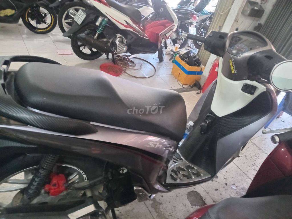 Honda SH 2013 - ảnh 2
