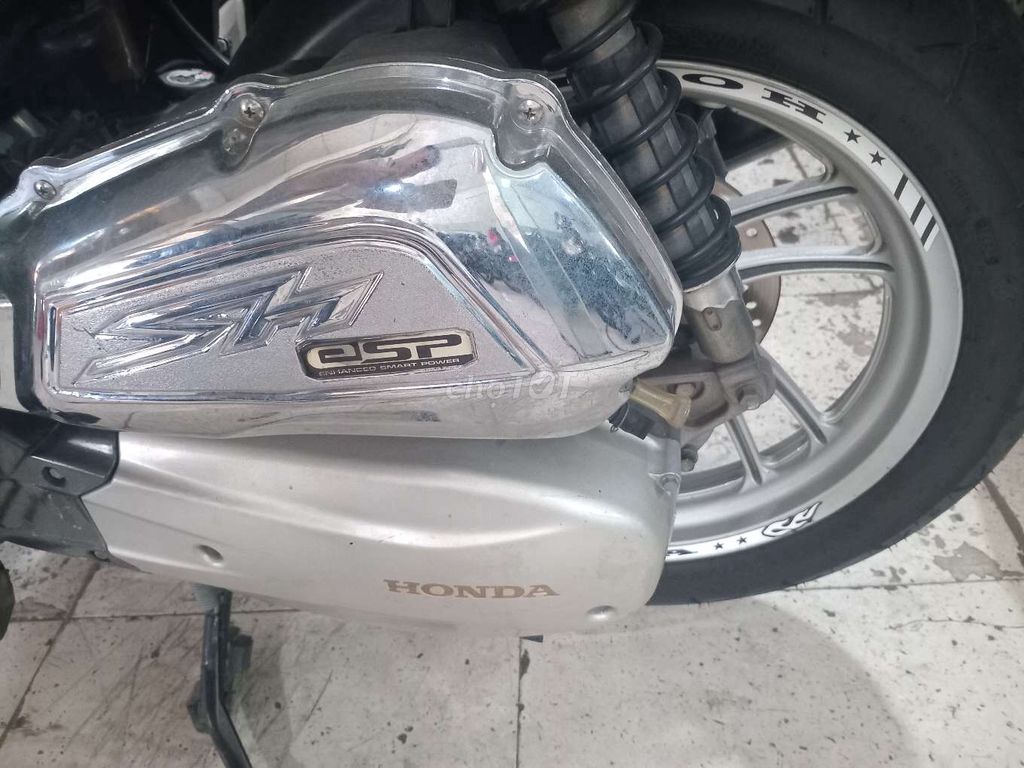 Honda SH 2013 - ảnh 3