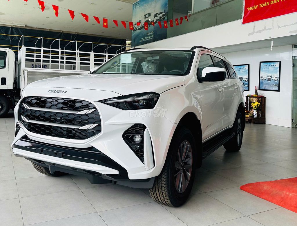 Isuzu 2025 - ảnh 2