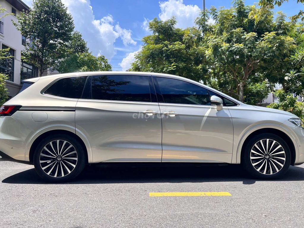 Volkswagen Viloran 2025 - ảnh 2