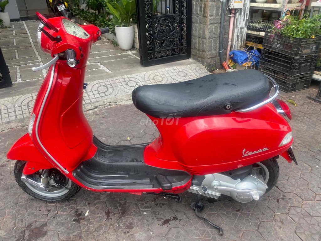 Piaggio Vespa 2010 - ảnh 3