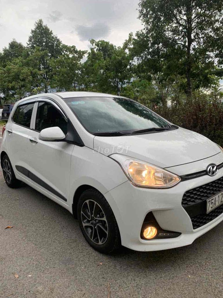 Hyundai Grand i10 2023 - ảnh 1