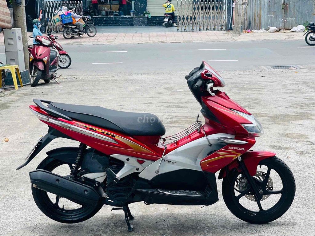 Honda Air Blade 2010 - ảnh 5