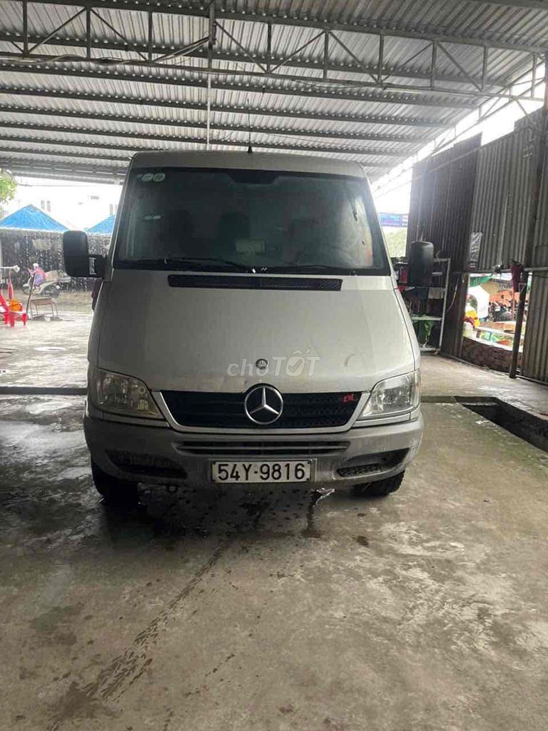 Mercedes-Benz Sprinter - ảnh 1