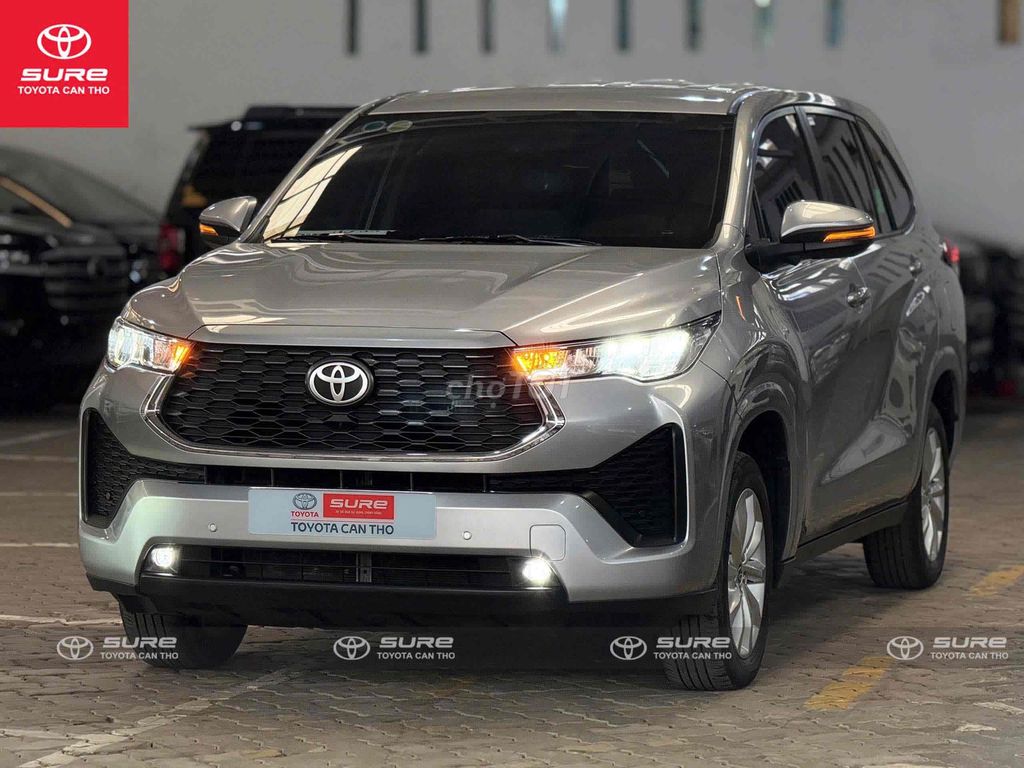 Toyota Innova Cross 2024 - ảnh 1
