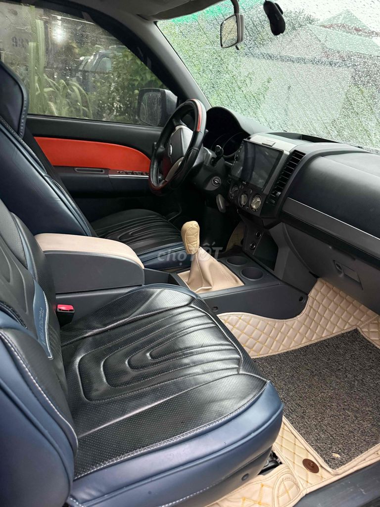 Ford Everest 2014 - ảnh 4