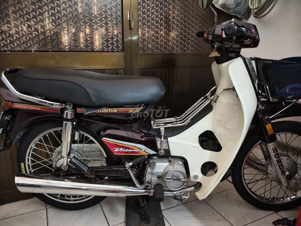 Honda Dream 1995 - ảnh 1