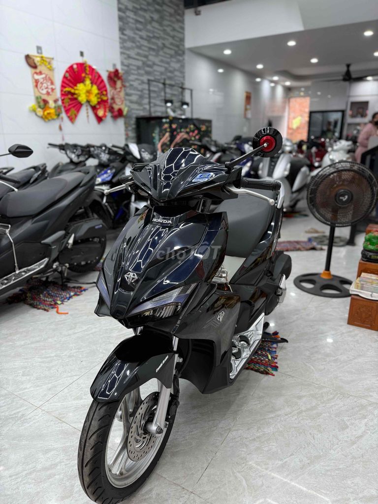 Honda Air Blade 2018 - ảnh 1