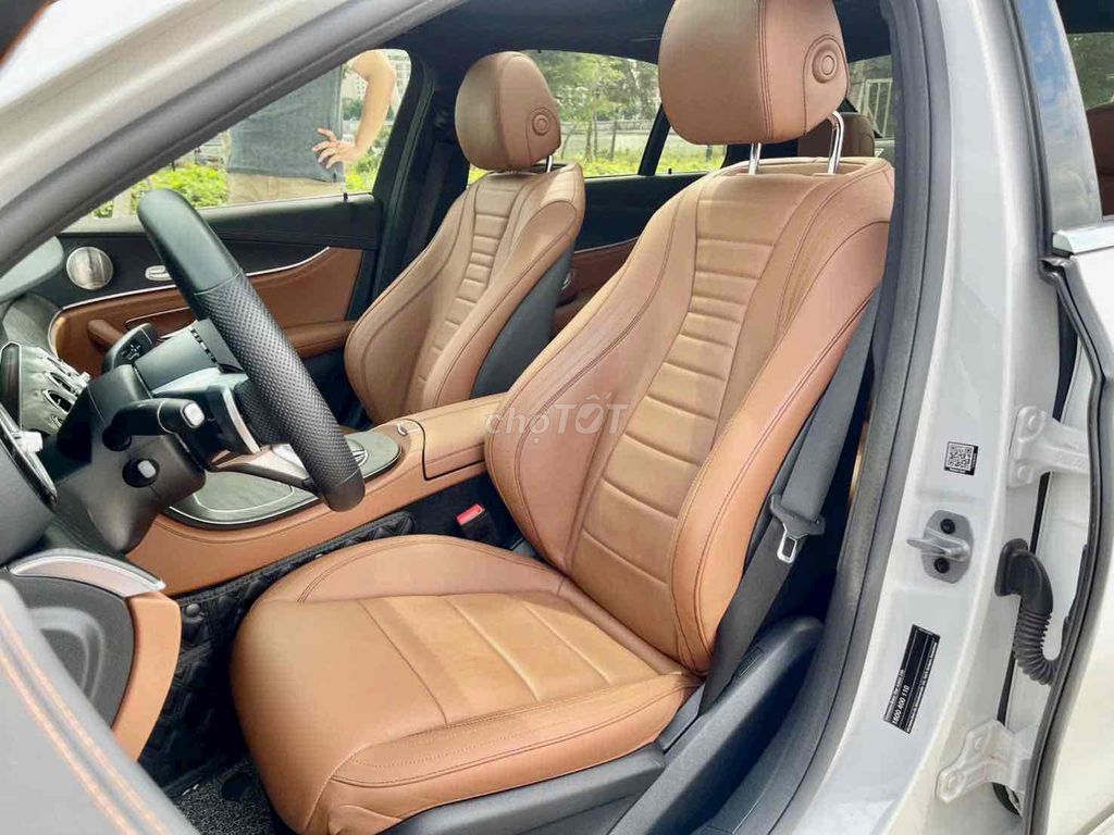 Mercedes-Benz 2022 - ảnh 4