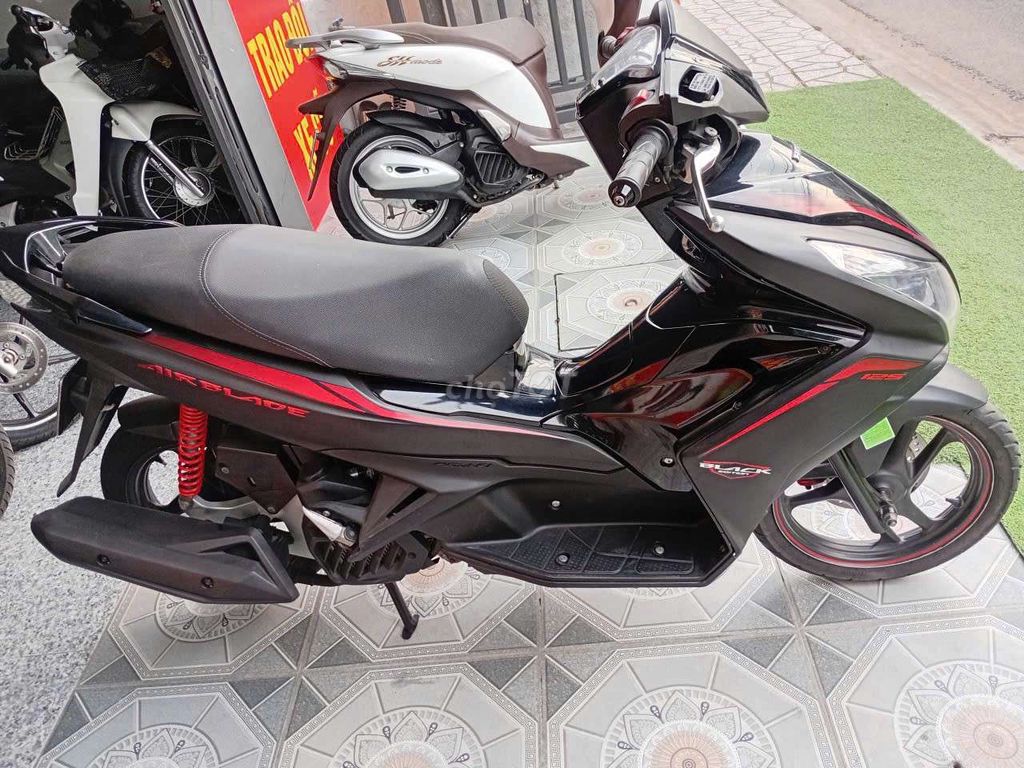 Honda Air Blade 2015 - ảnh 3