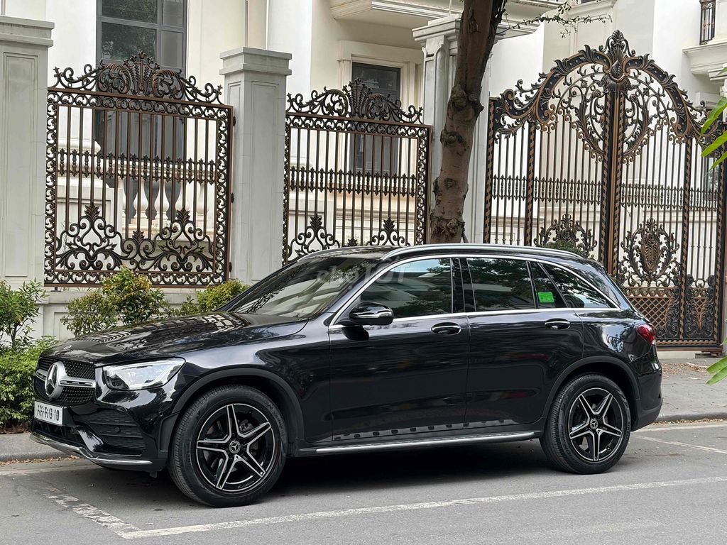 Mercedes-Benz GLC 2022 - ảnh 1