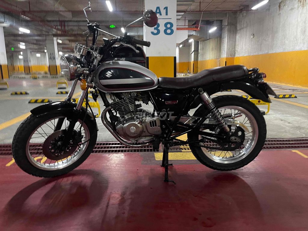 Suzuki 2000 - ảnh 2
