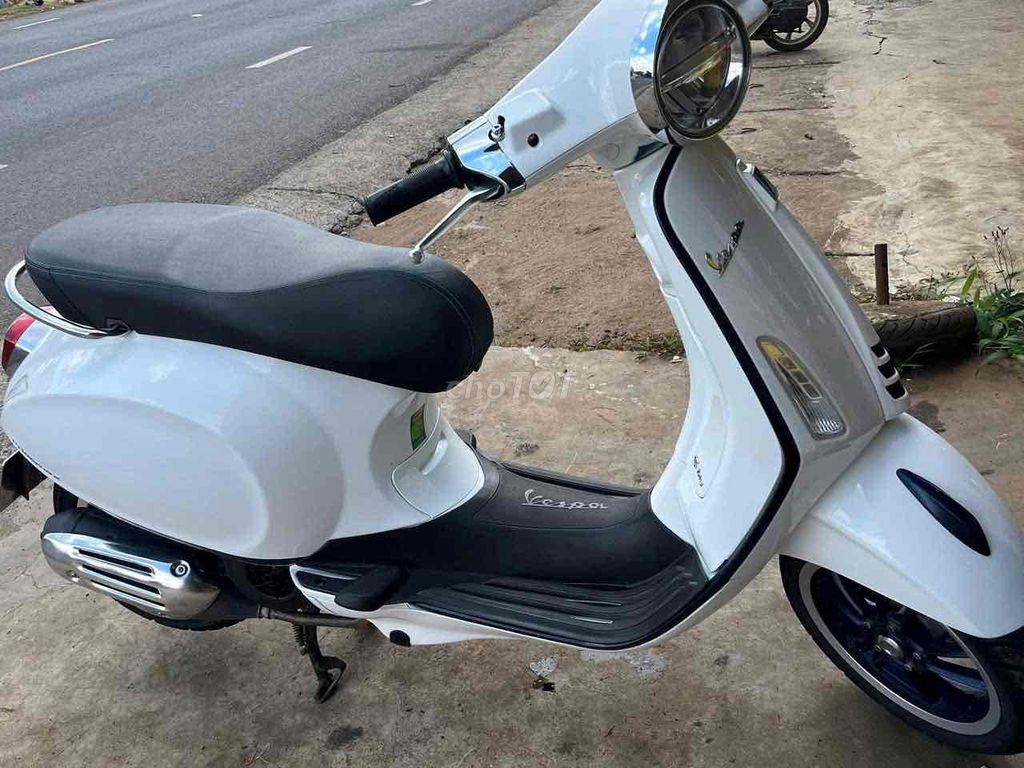 Piaggio Vespa 2022 - ảnh 3