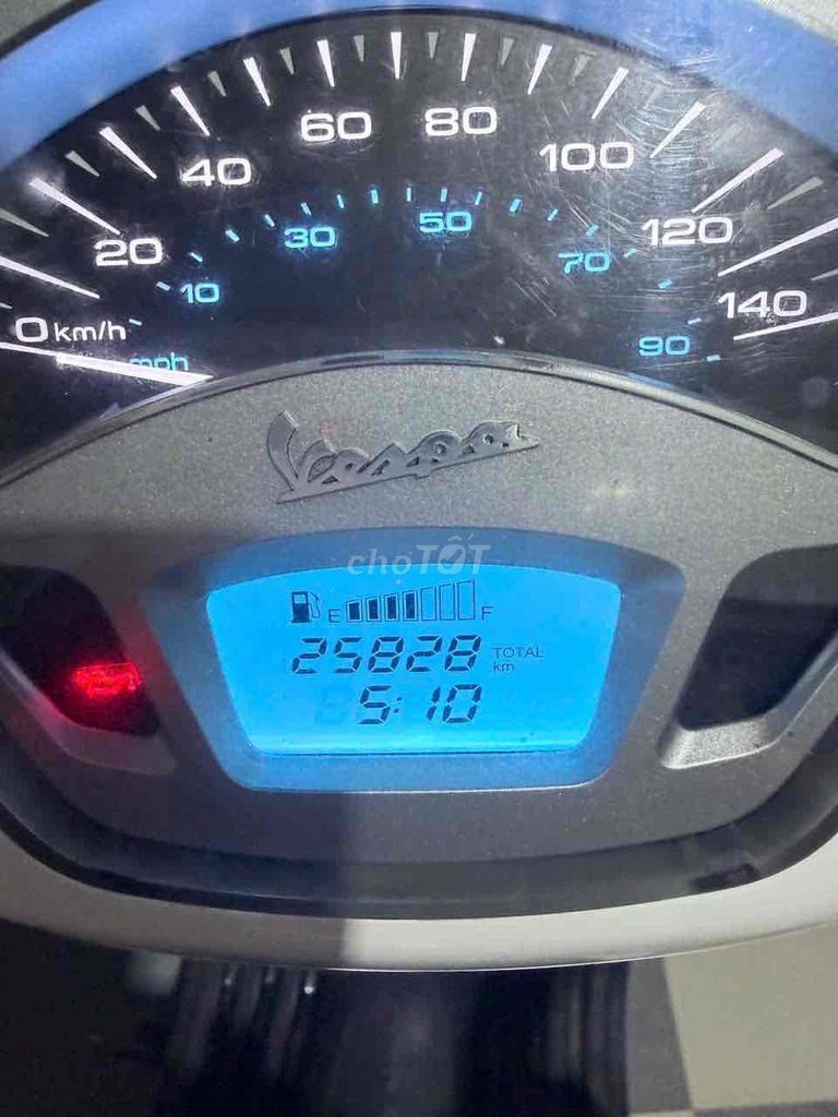 Piaggio Vespa 2022 - ảnh 5
