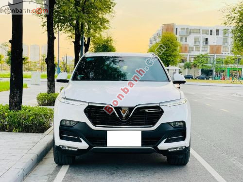 VinFast Lux SA 2.0 Plus 2.0 AT 2019 - ảnh 1