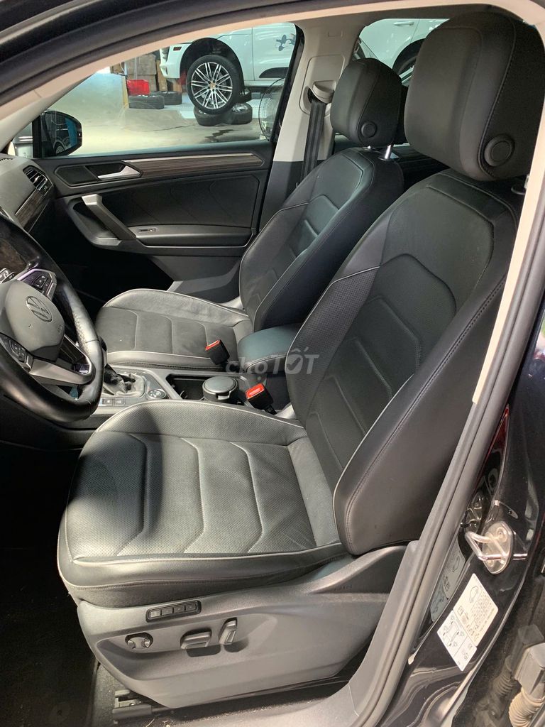 Volkswagen Tiguan 2021 - ảnh 2