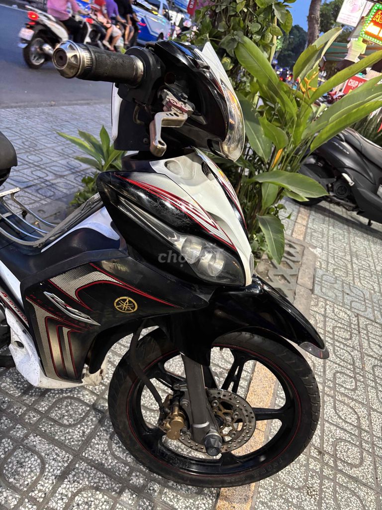Yamaha Jupiter 2011 - ảnh 2