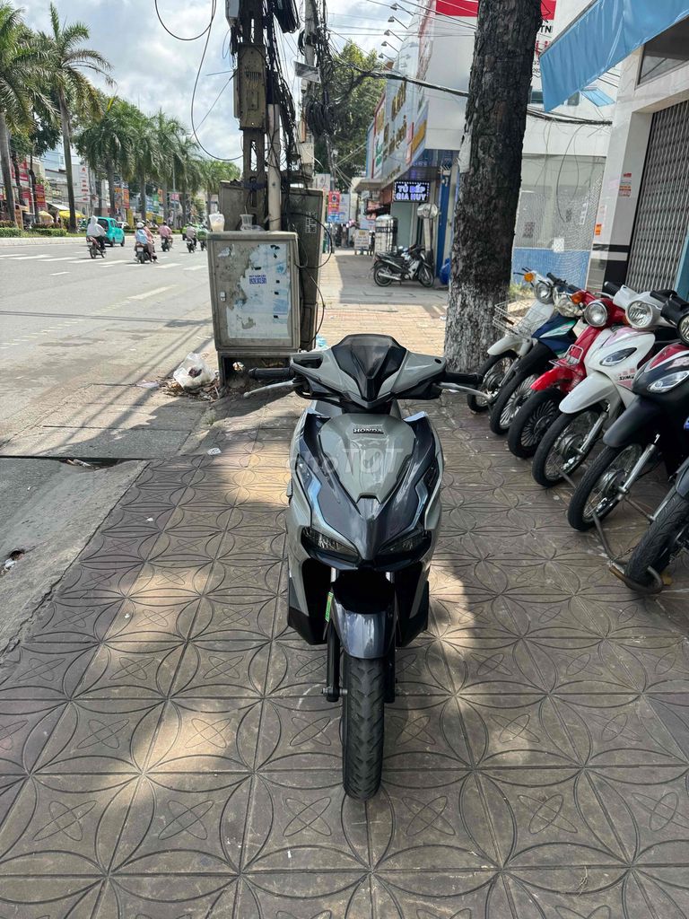 AIR BLADE 2022 - ảnh 1