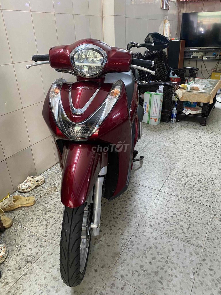 Honda SH Mode 2021 - ảnh 1