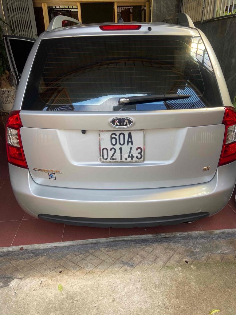 Kia Carens 2011 - ảnh 1