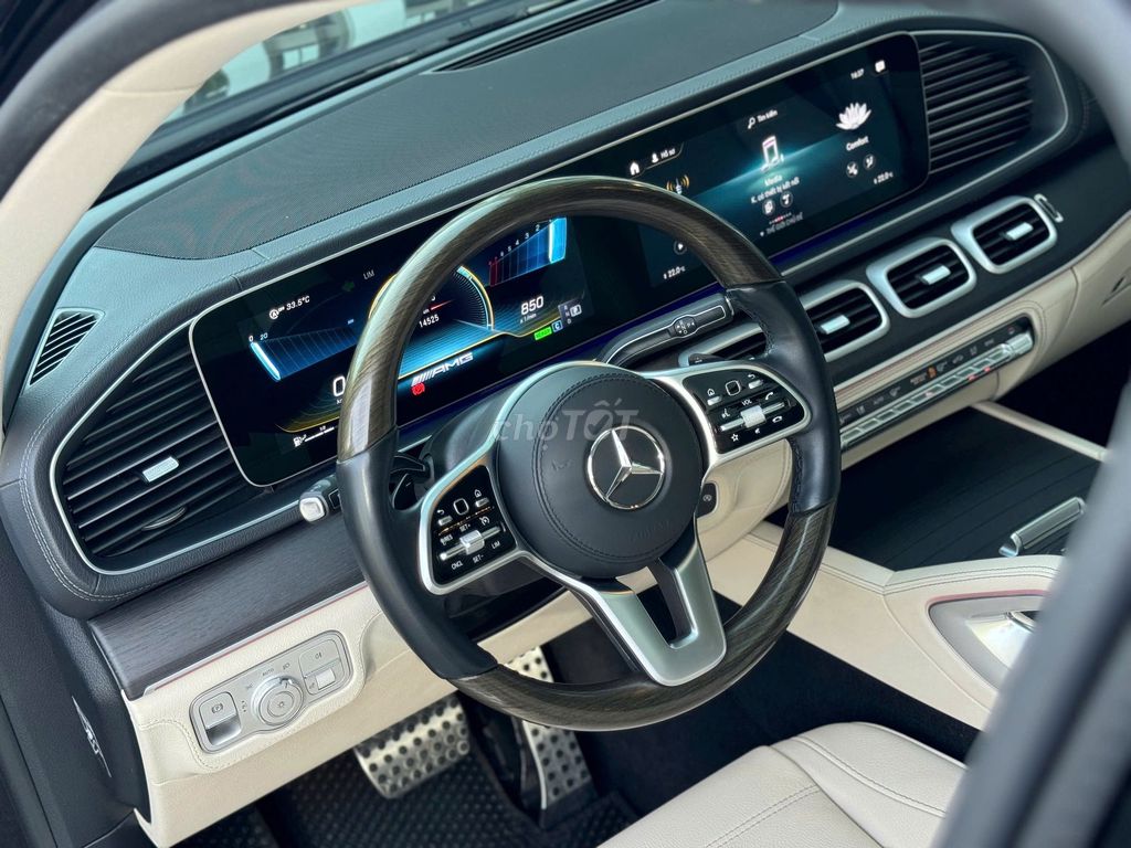 Mercedes-Benz 2022 - ảnh 1