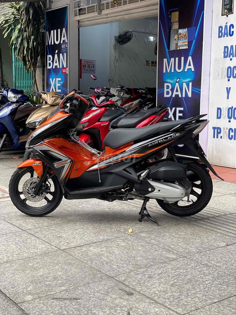 Honda Air Blade 2015 - ảnh 2