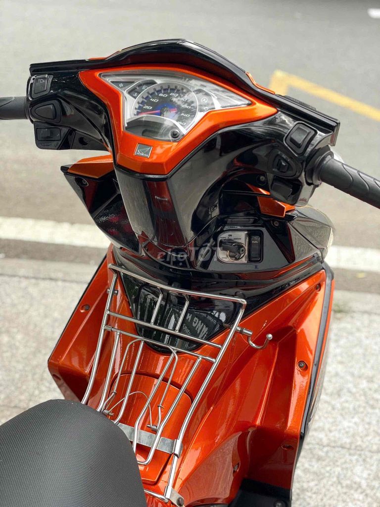 Honda Air Blade 2015 - ảnh 4