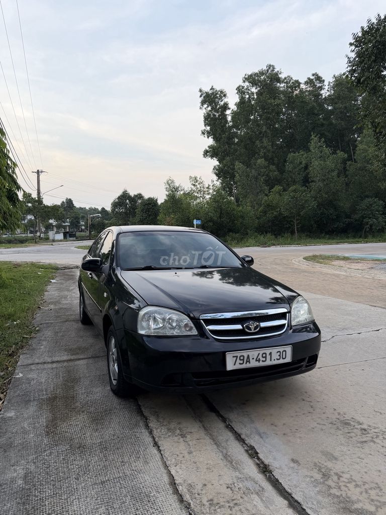 Chevrolet Lacetti 2009 - ảnh 2