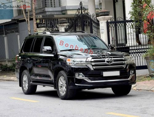 Toyota Land Cruiser 5.7 V8 2016 - ảnh 2