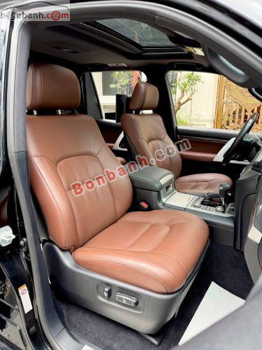 Toyota Land Cruiser 5.7 V8 2016 - ảnh 4