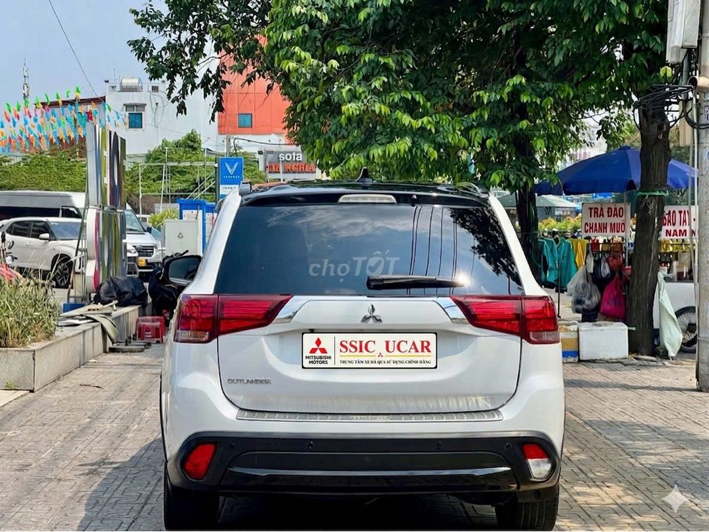 Mitsubishi Outlander 2019 - ảnh 4