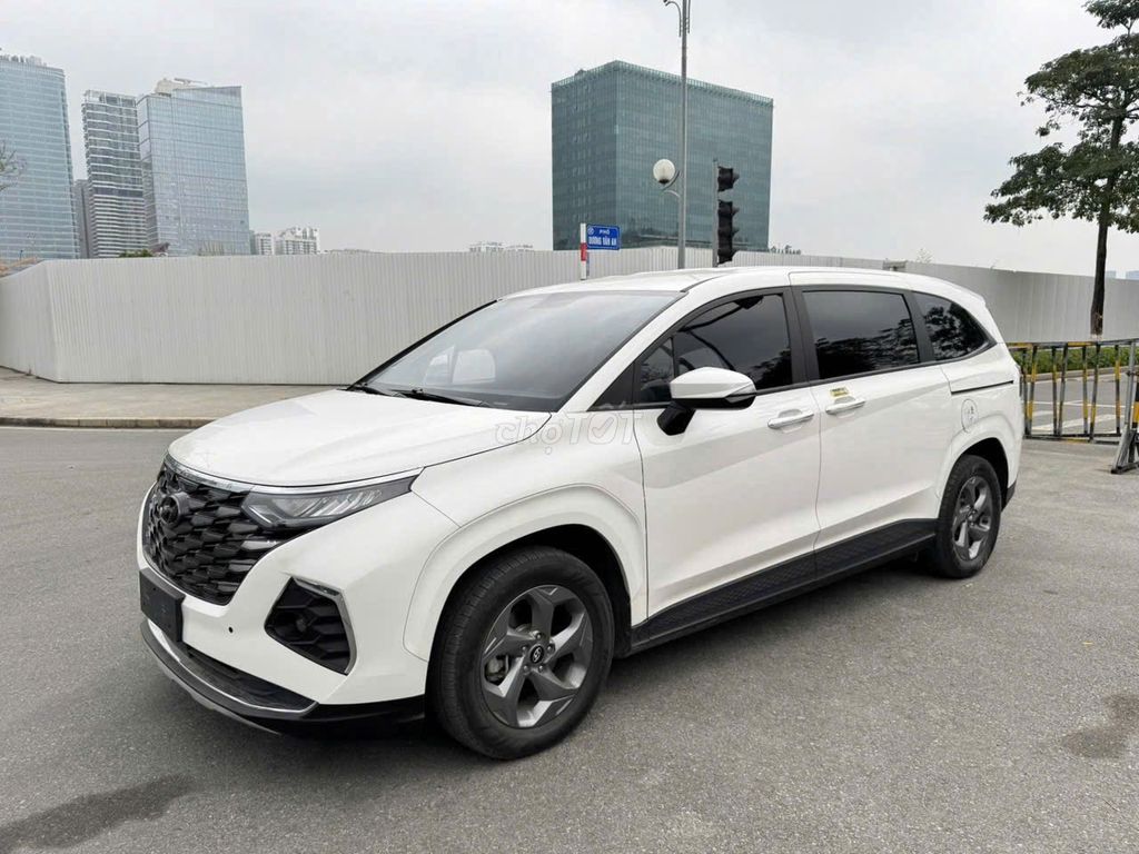 Hyundai Custin 2023 - ảnh 2