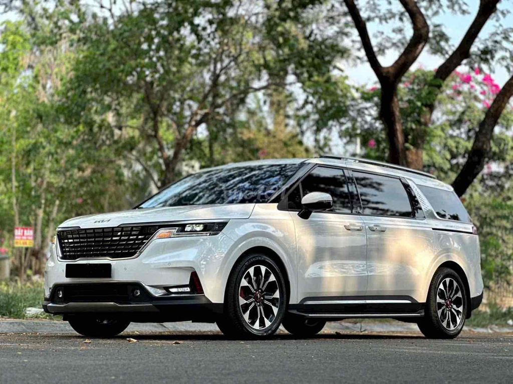 Kia Carnival 2023 - ảnh 3