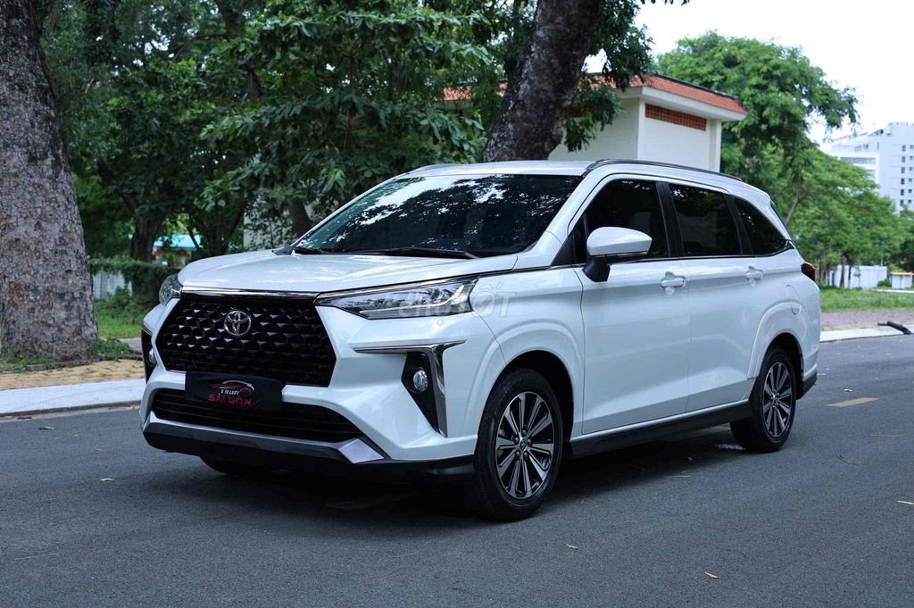 Toyota Avanza Premio 2023 - ảnh 2