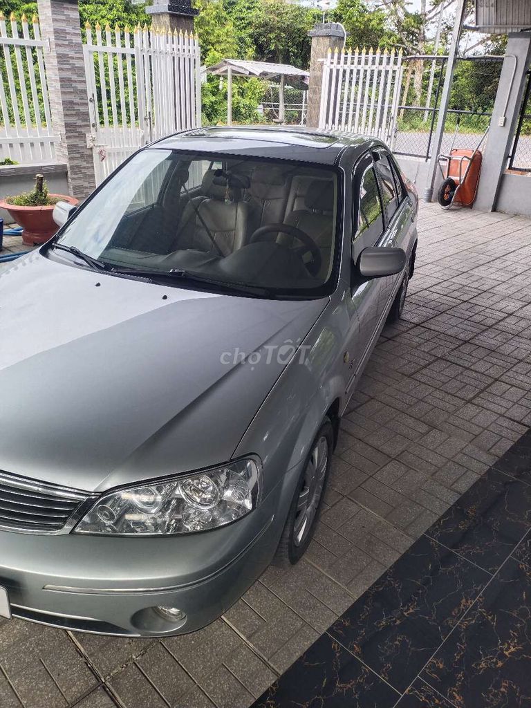 Ford Laser - ảnh 5