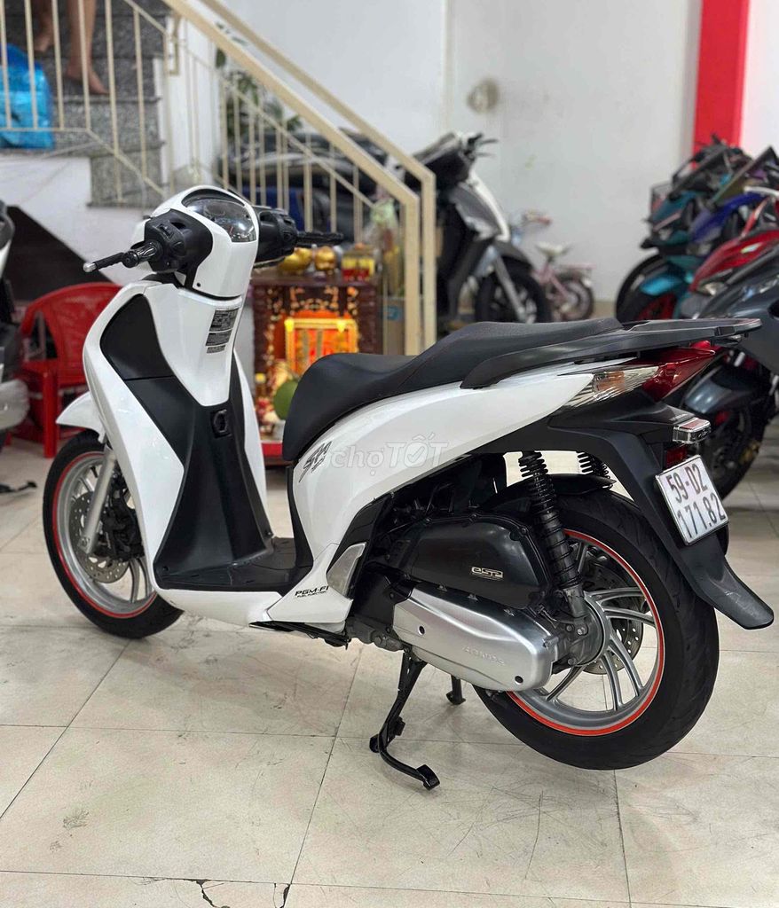 Honda SH 2016 - ảnh 4