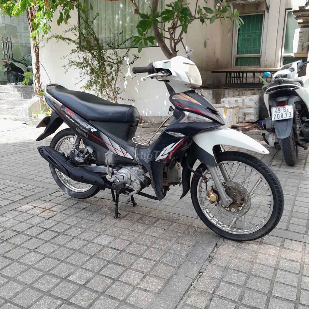 Yamaha Sirius 2015 - ảnh 1
