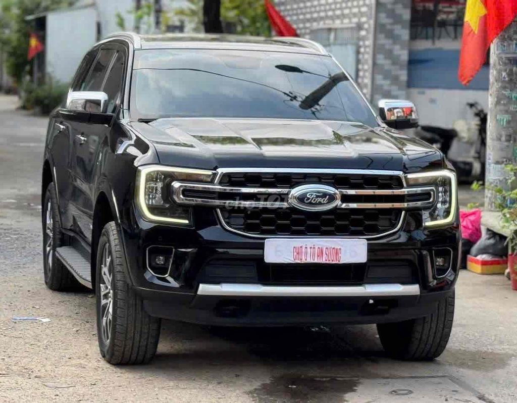 Ford Everest 2022 - ảnh 4