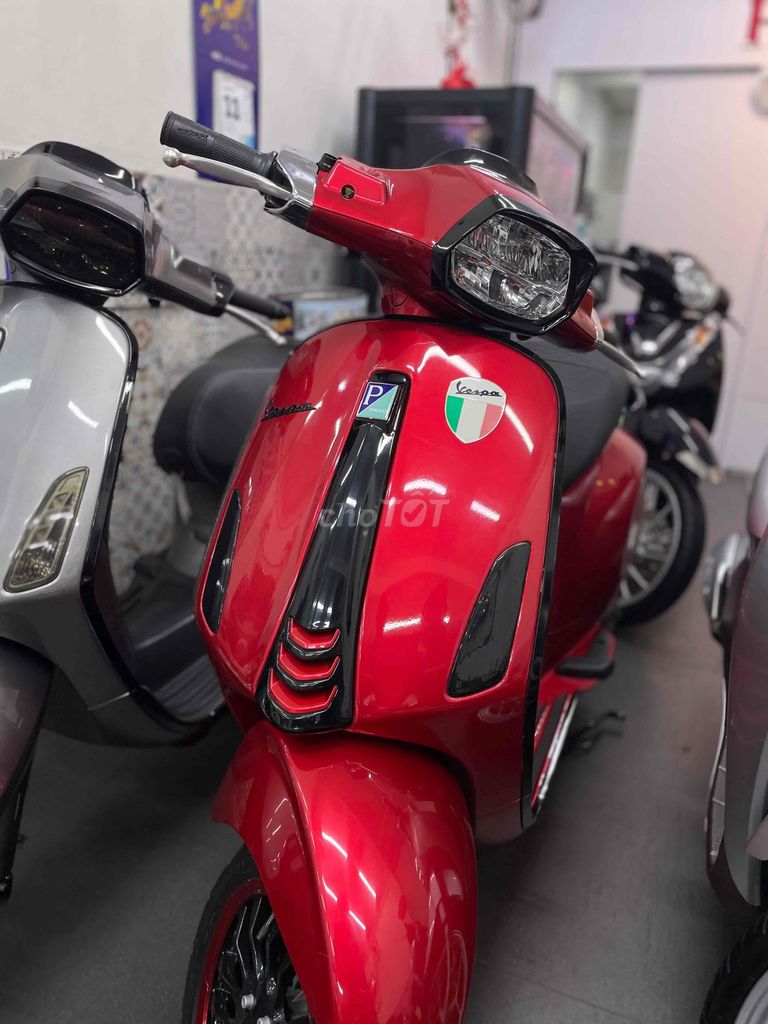 Piaggio Vespa 2022 - ảnh 3