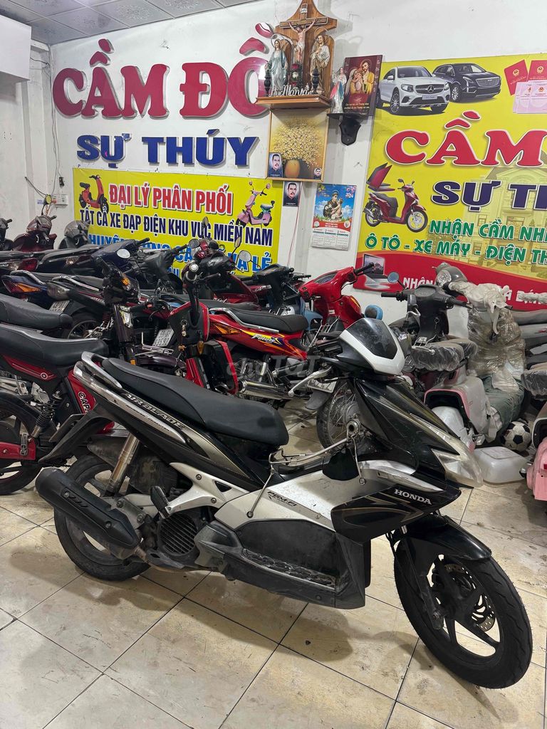 Honda Air Blade 2010 - ảnh 1