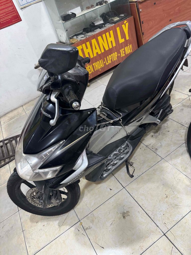 Honda Air Blade 2010 - ảnh 2